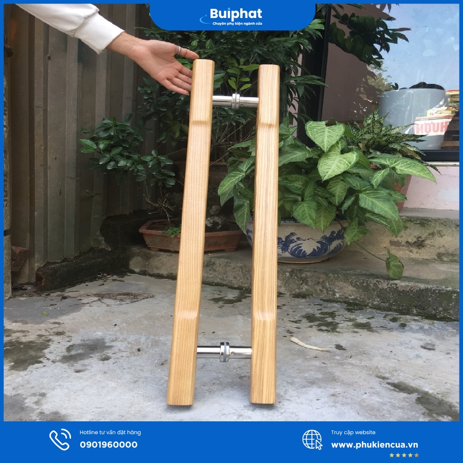 tay nắm gỗ cửa kính