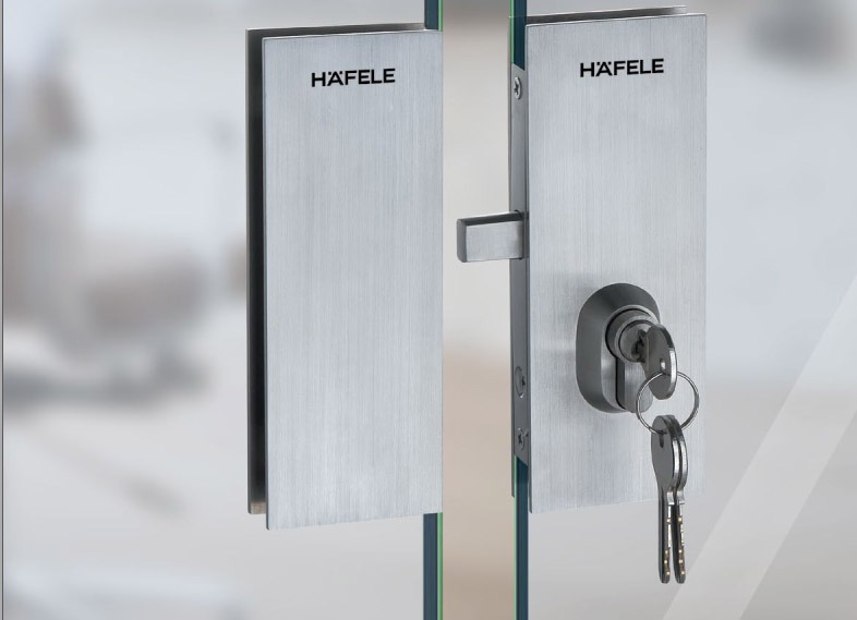 Khóa cửa kính lùa 2 cánh hafele